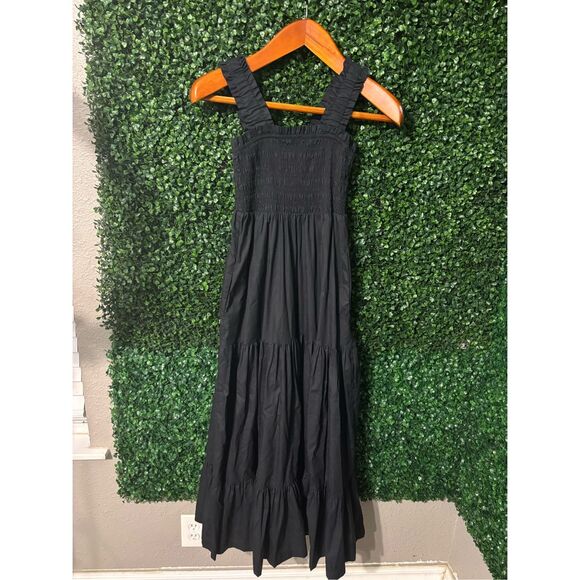 Abercrombie & Fitch Dresses & Skirts - Abercrombie and Fitch Black Ruffle Tiered Dress Sz XS Petite